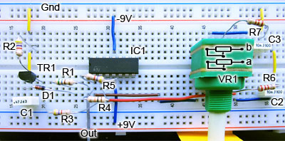 AGC Wien Bridge Oscillator on Breadboard wien-cct-AGC-BB.jpg