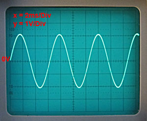 Output Waveform from Lamp Stabilised Wien Bridge Oscillator wien-lamp-WF.jpg