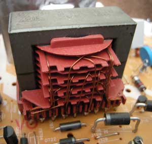 Switch Mode Power Supply Transformer is much smaller than its laminated core equivalent.jpg SMPS transformer